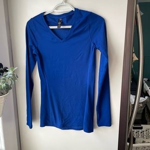 UA long sleeve cold gear quick dry top